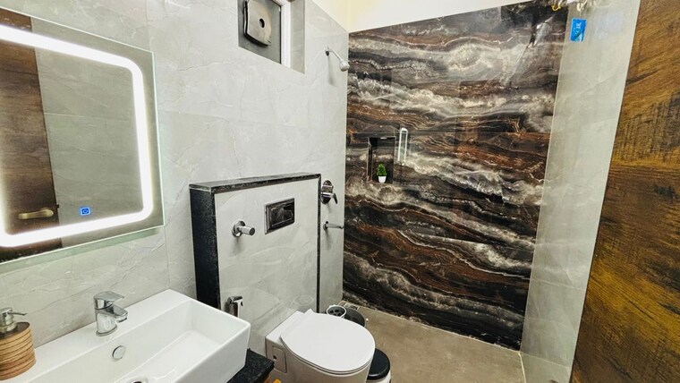 Bathroom, kalidas road 3 Bedroom 2250 Sq.Ft. Builder Floor In Kalidas Road Dehradun 10415721