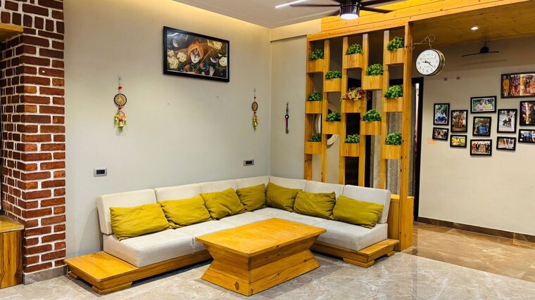 Living Room, kalidas road 3 Bedroom 2250 Sq.Ft. Builder Floor In Kalidas Road Dehradun 10415721