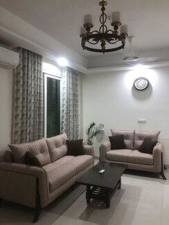 1 BHK + Basement Apartment For Rent in Maxblis White House