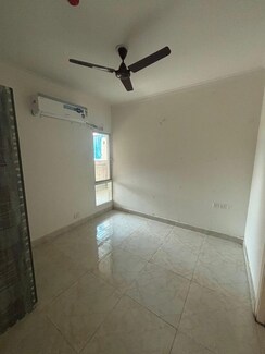 3 BHK Apartment For Rent in Gaurs Siddhartham