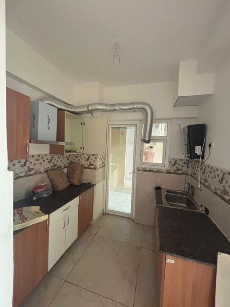 Kitchen, gaurs-siddhartham 3 Bedroom 1400 Sq.Ft. Apartment In Siddharth Vihar Ghaziabad 10415771