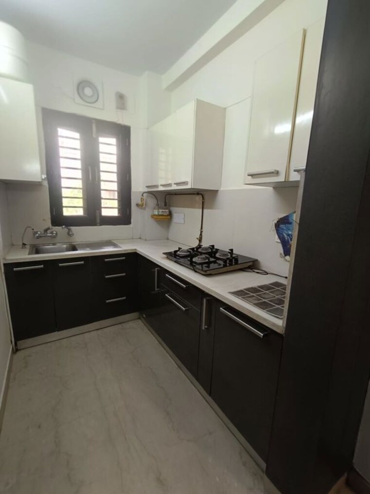 Kitchen, janakpuri 2 Bedroom 800 Sq.Ft. Builder Floor In Janakpuri Delhi 10415778