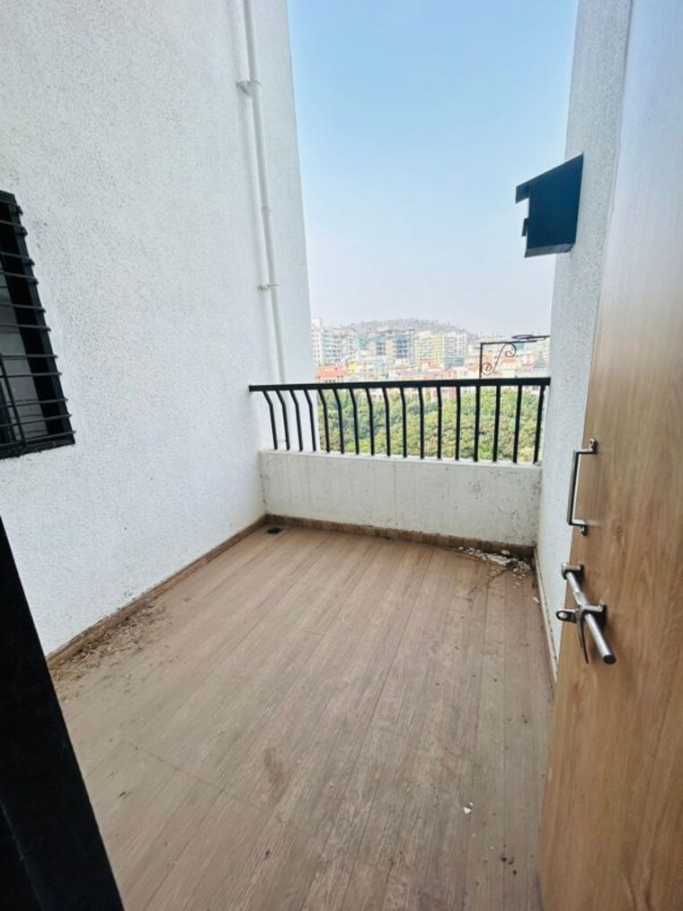 Balcony, pashan 2 Bedroom 902 Sq.Ft. Apartment In Pashan Pune 10415784