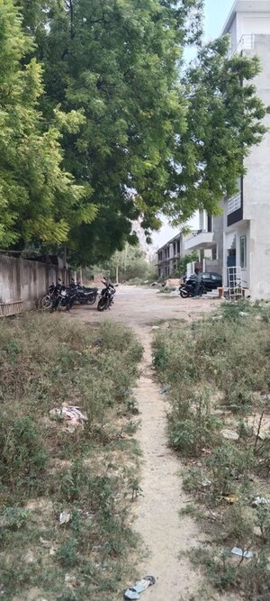  Plot – Exterior View View at Hasanpur Khevali - for Sale