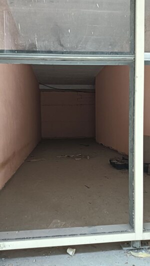 Room in  Shop at Jubilee Hills – for Rent