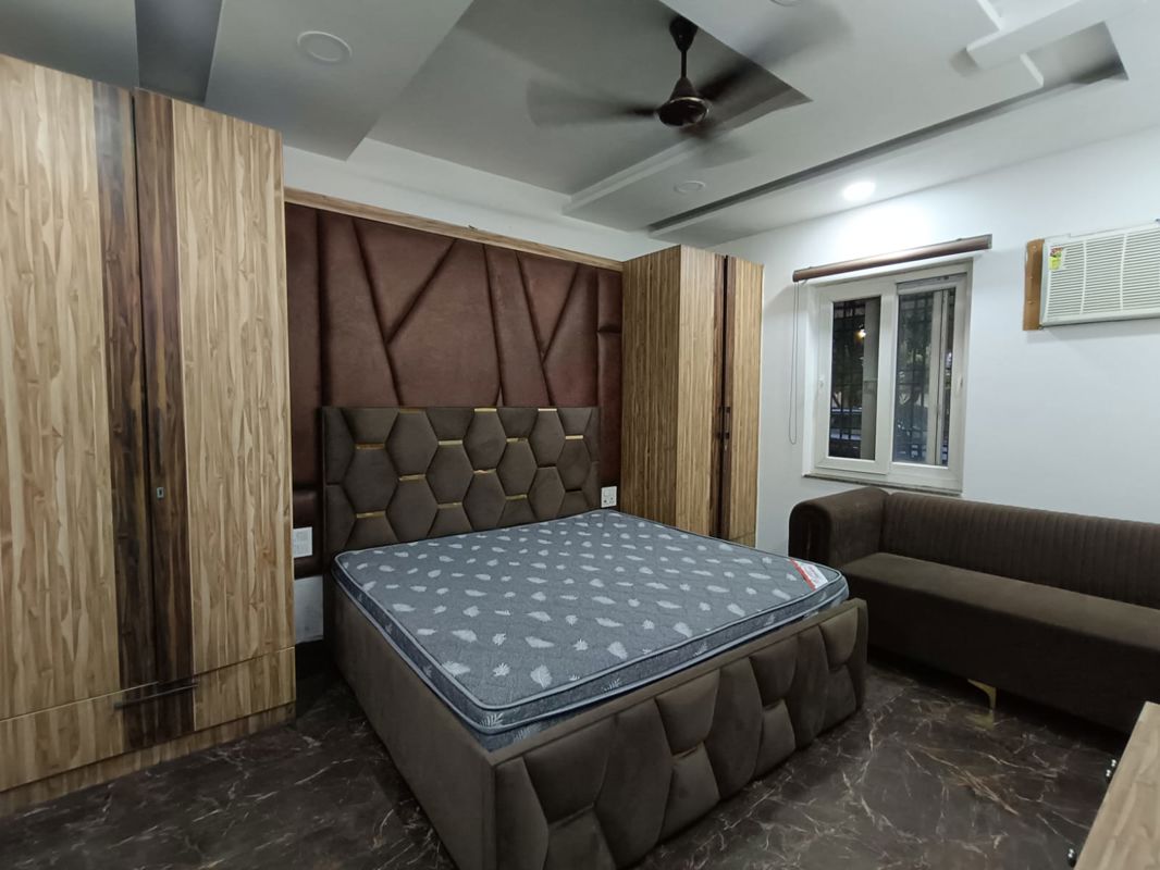 2 BHK Builder Floor For Sale in Janakpuri