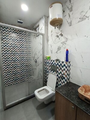 Team Area in 2 BHK Builder Floor at Janakpuri – for Sale