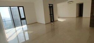 Room in 4 BHK Apartment at Lodha The Park, Worli – for Sale