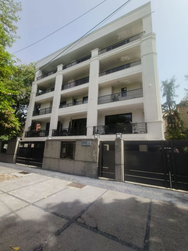 6+ BHK + Pooja Room,Servant Room,Study Room,Extra Room,Basement,Store Room Independent House For Sale in Greater Kailash II