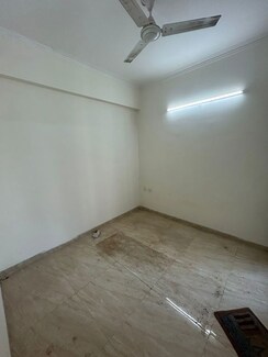 2 BHK Apartment For Rent in Gaur City 2 - 14th Avenue