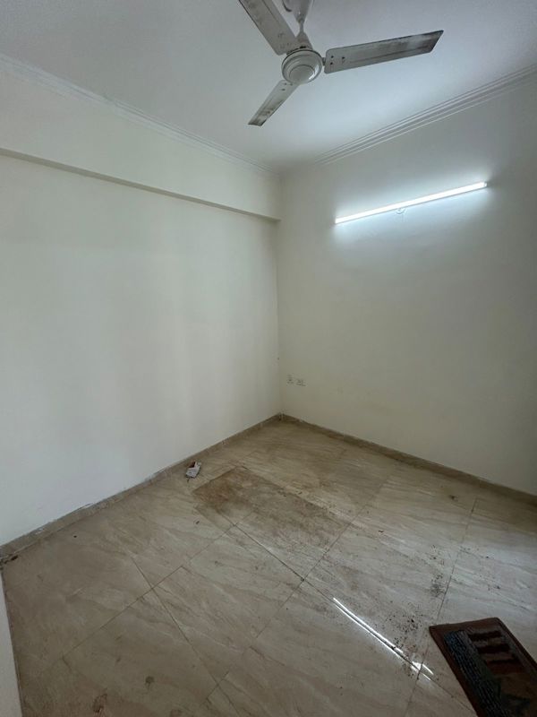 2 BHK Apartment For Rent in Gaur City 2 - 14th Avenue