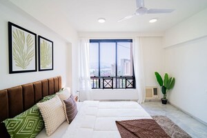 Room in 3 BHK Apartment at Hiranandani Gardens Lake Castle, Powai – for Sale