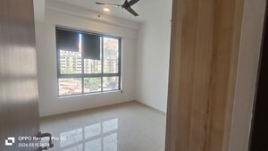 Room in 2 BHK Apartment at Shapoorji Pallonji Vicinia, Powai – for Rent
