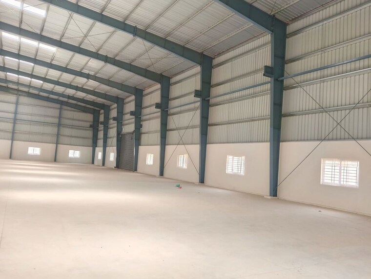 Room, devanahalli Commercial Warehouse 24500 Sq.Ft. In Devanahalli Bangalore 10415914