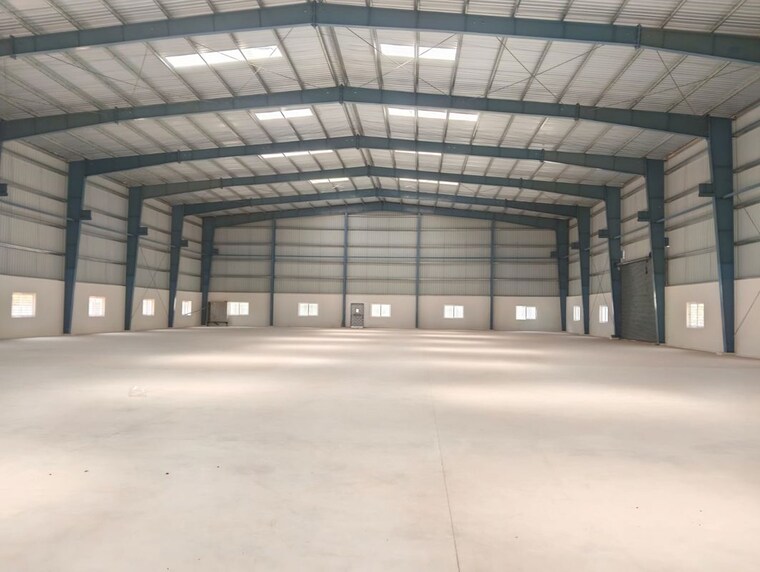  Parking, devanahalli Commercial Warehouse 24500 Sq.Ft. In Devanahalli Bangalore 10415914