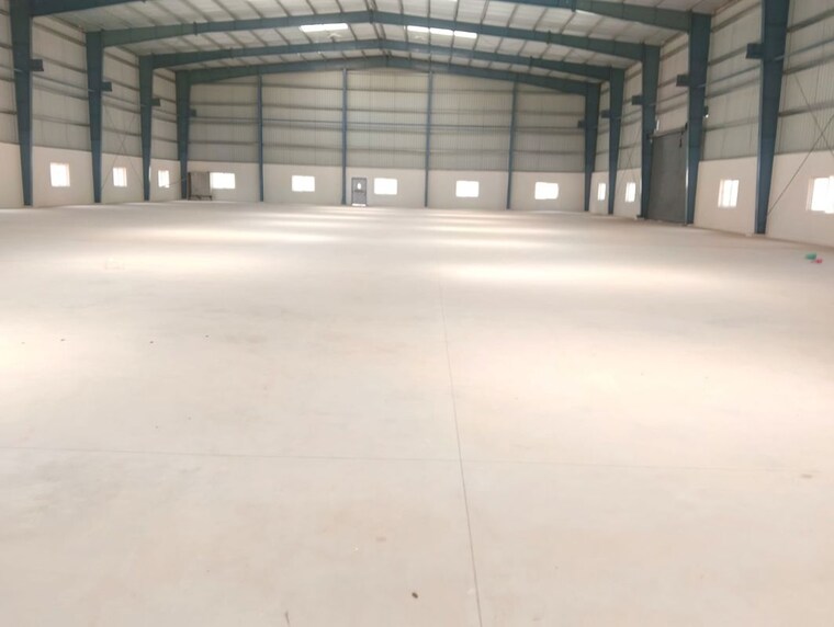 Room, devanahalli Commercial Warehouse 24500 Sq.Ft. In Devanahalli Bangalore 10415914