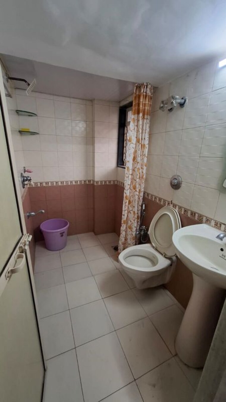 Bathroom, ghp-mars-suncity 2 Bedroom 960 Sq.Ft. Apartment In Powai Mumbai 10415922