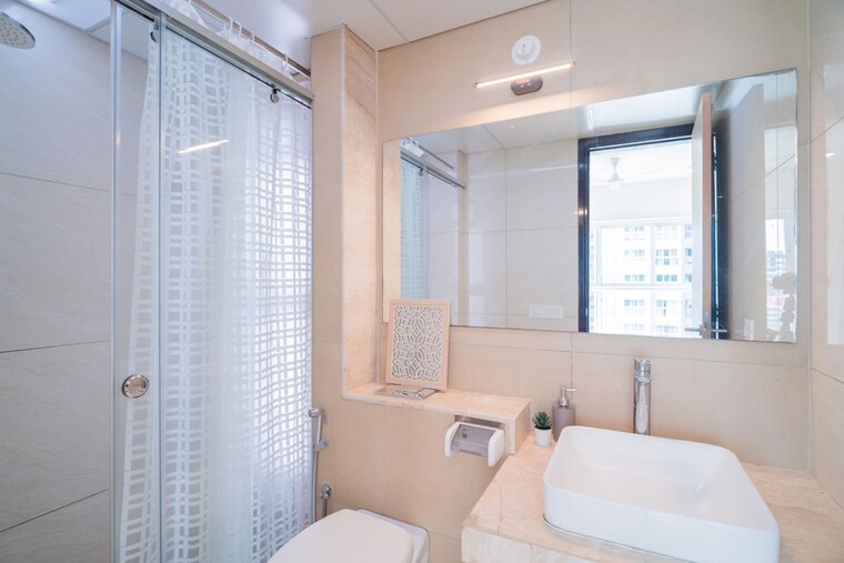 Bathroom, l-t-emerald-isle 3 Bedroom 964 Sq.Ft. Apartment In Powai Mumbai 10415931