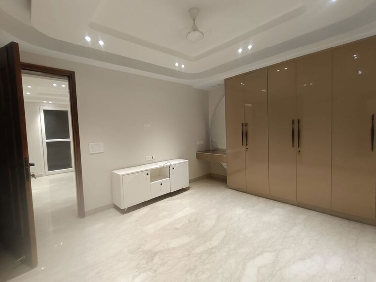 Room, janakpuri 4 Bedroom 1300 Sq.Ft. Apartment In Janakpuri Delhi 10415932