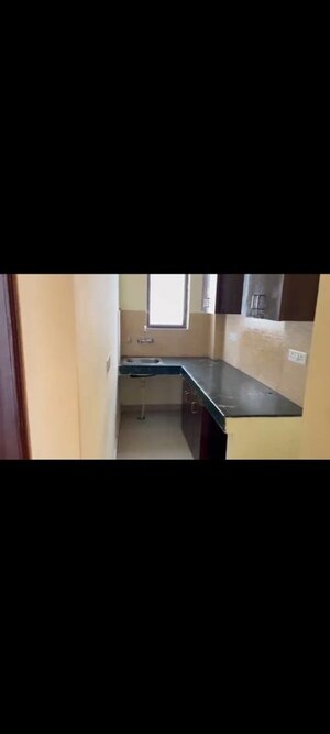 Kitchen in 1 BHK Builder Floor at Sector 46 – for Rent