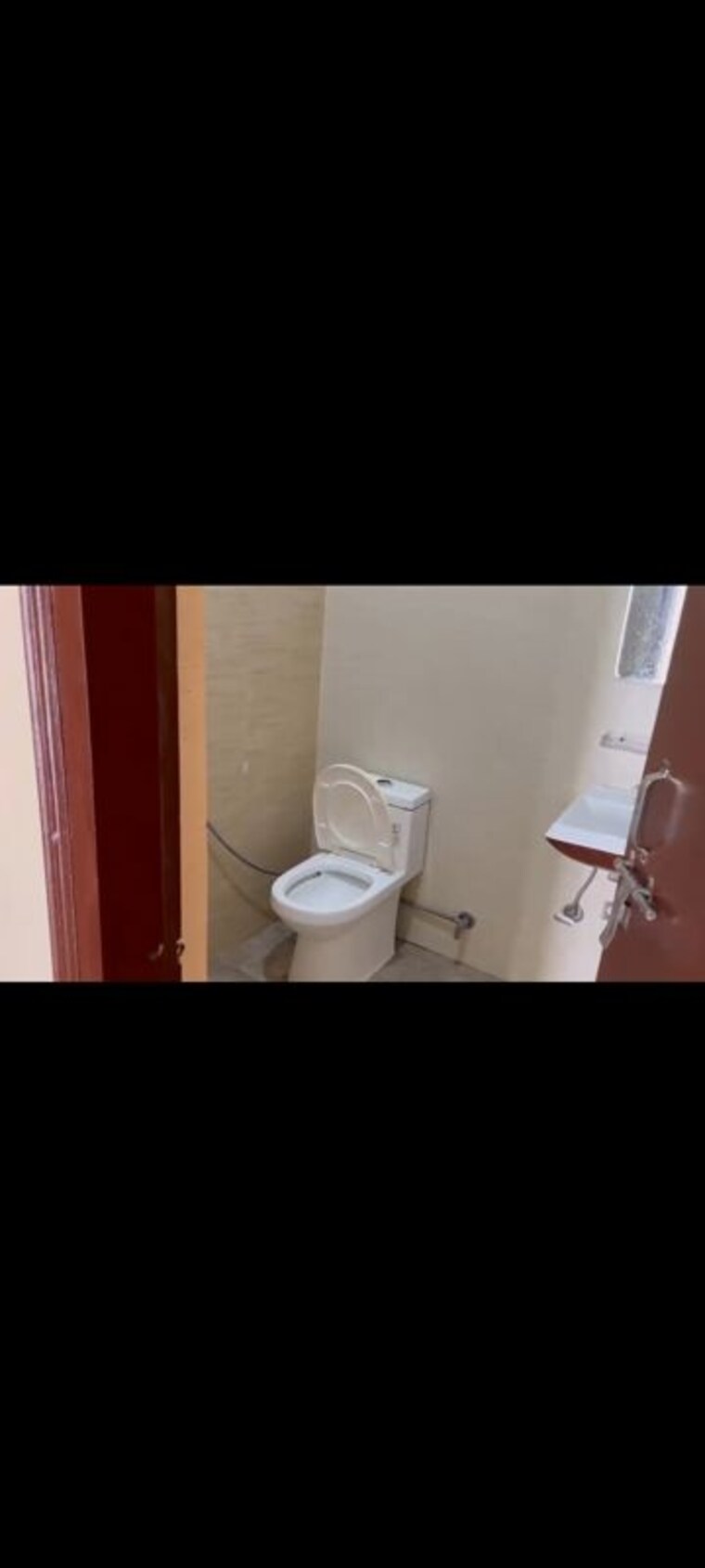 Bathroom, sector 46 1 Bedroom 350 Sq.Ft. Builder Floor In Sector 46 Gurgaon 10415945