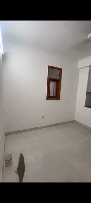 Room in 1 BHK Builder Floor at Mehrauli – for Sale