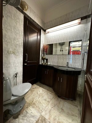 Kitchen in 4 BHK Builder Floor at Dlf Phase I – for Rent