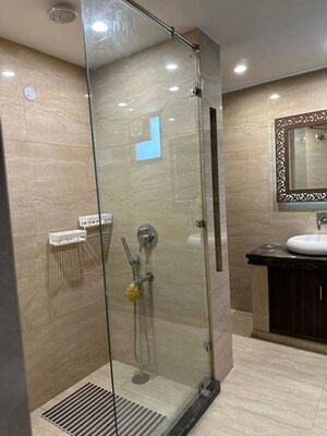 Bathroom in 4 BHK Builder Floor at Dlf Phase I – for Rent