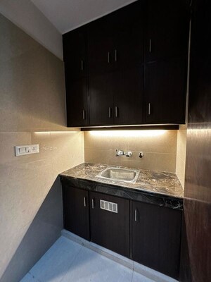 Kitchen in 4 BHK Builder Floor at Dlf Phase I – for Rent