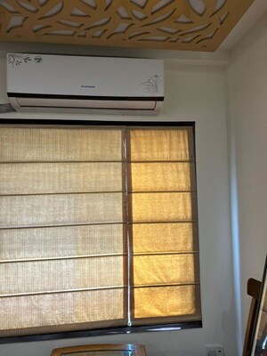 Furnished Amenities in 4 BHK Builder Floor at Dlf Phase I – for Rent