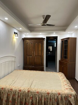 Bedroom in 4 BHK Builder Floor at Dlf Phase I – for Rent