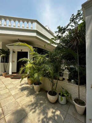 4 BHK Builder Floor – Exterior View View at Dlf Phase I - for Rent