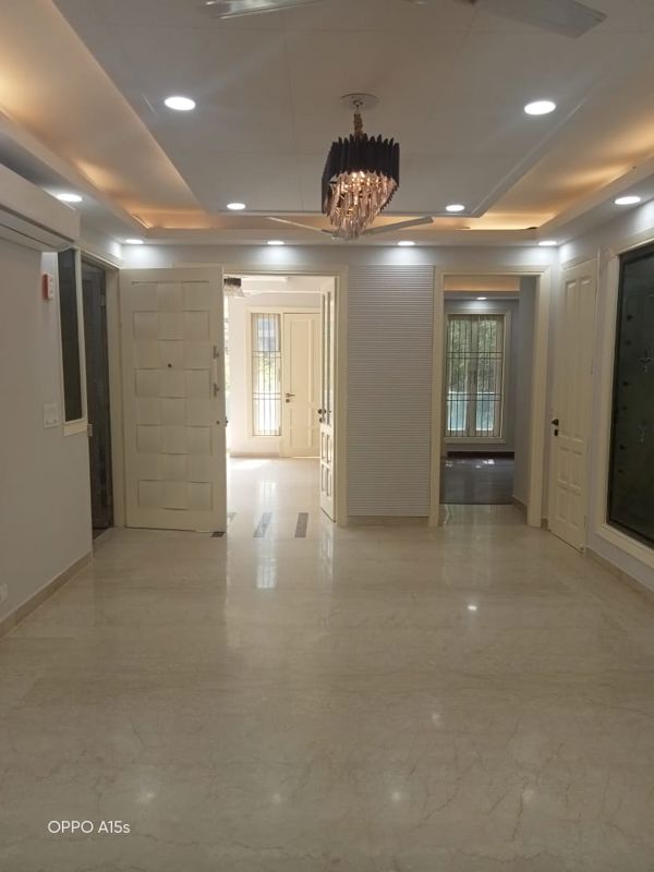 5 BHK + Servant Room,Study Room Villa For Rent in Defence Colony