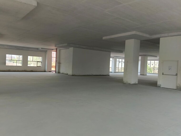 Room, devanahalli Commercial Warehouse 49000 Sq.Ft. In Devanahalli Bangalore 10415983
