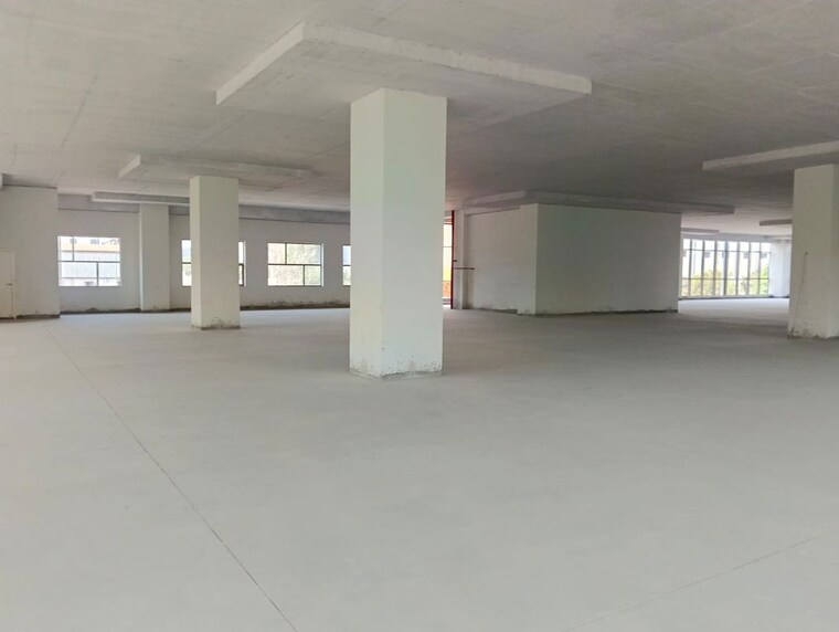 Room, devanahalli Commercial Warehouse 49000 Sq.Ft. In Devanahalli Bangalore 10415983