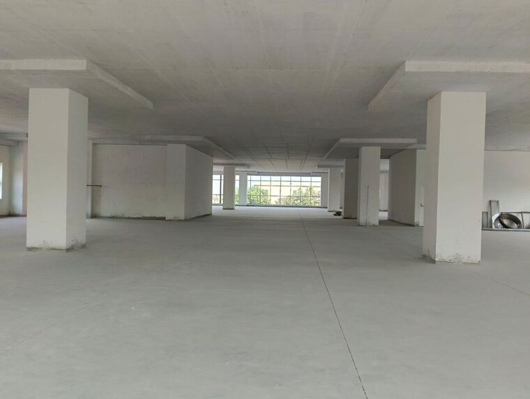 Room, devanahalli Commercial Warehouse 49000 Sq.Ft. In Devanahalli Bangalore 10415983