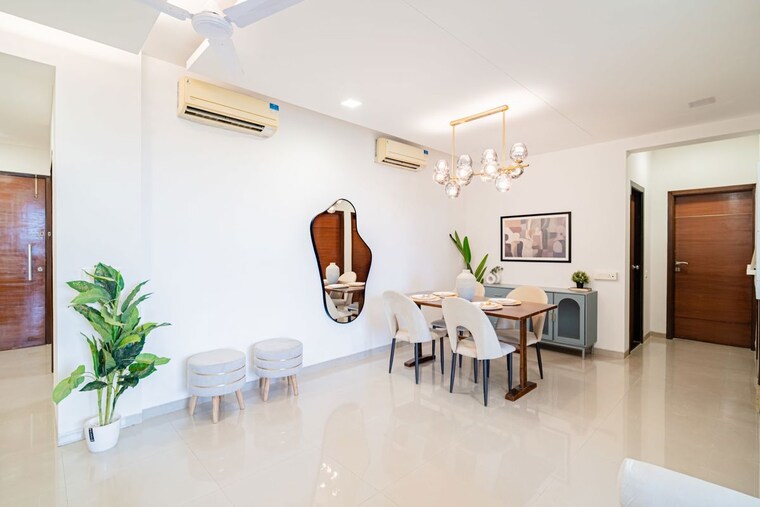 Team Area, oberoi-garden-city 2.5 Bedroom 944 Sq.Ft. Apartment In Goregaon East Mumbai 10416001