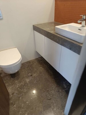 Attached Bathroom in 5 BHK Apartment at Lodha Kiara, Worli – for Sale