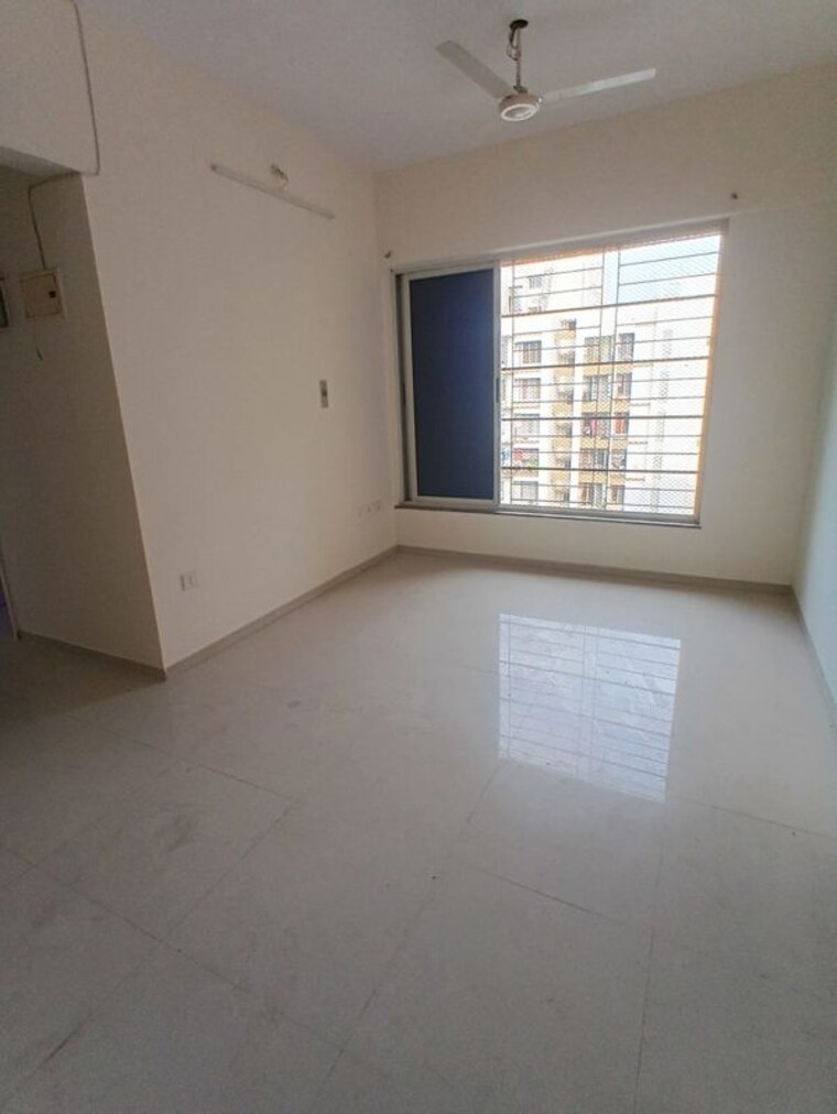 Room, sheth-fiona 1.5 Bedroom 800 Sq.Ft. Apartment In Pokhran Road No Two Thane 10416007