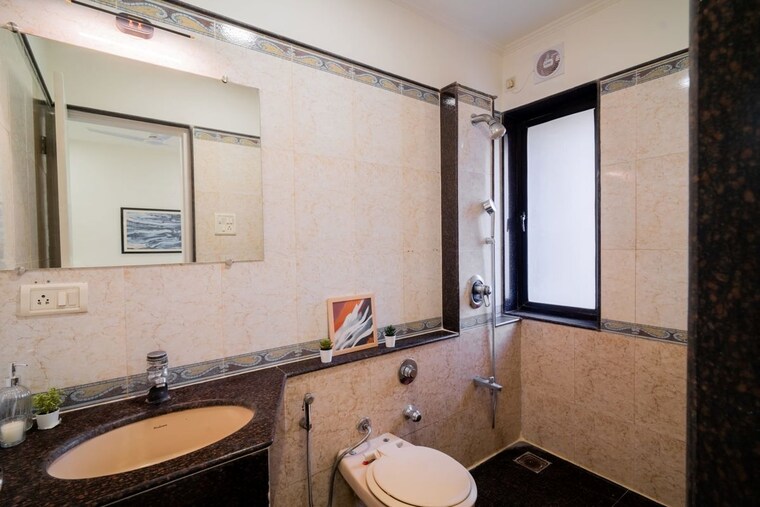 Attached Bathroom, lakshachandi-heights 3 Bedroom 1140 Sq.Ft. Apartment In Goregaon East Mumbai 10416021