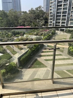 3 BHK + Store Room Apartment For Rent in Oberoi Realty Esquire