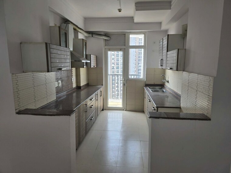 Kitchen, amrapali-platinum 3 Bedroom 1325 Sq.Ft. Apartment In Sector 119 Noida 10416100