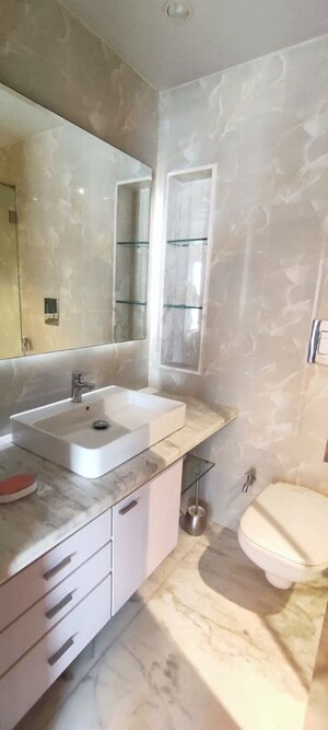 Bathroom in 2.5 BHK Apartment at Pali Hill – for Rent