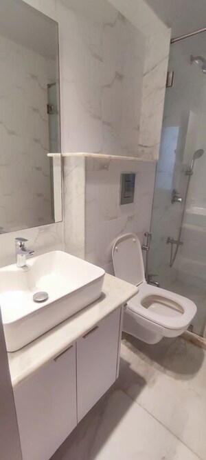 Bathroom in 2.5 BHK Apartment at Pali Hill – for Rent