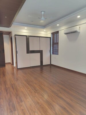 3.5 BHK Builder Floor For Rent in Sushant Lok I