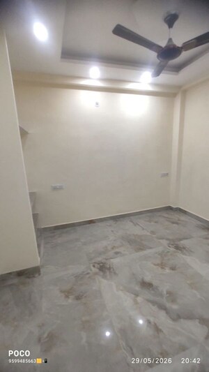 Room in 2 BHK Builder Floor at Mehrauli – for Rent