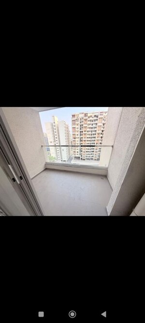 Room in 3 BHK Apartment at RGS Forte, Wakad – for Rent