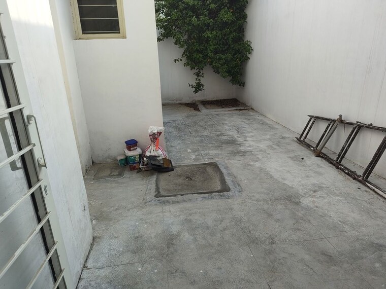  Parking, maulviganj 2 Bedroom 1800 Sq.Ft. Villa In Maulviganj Lucknow 10416217
