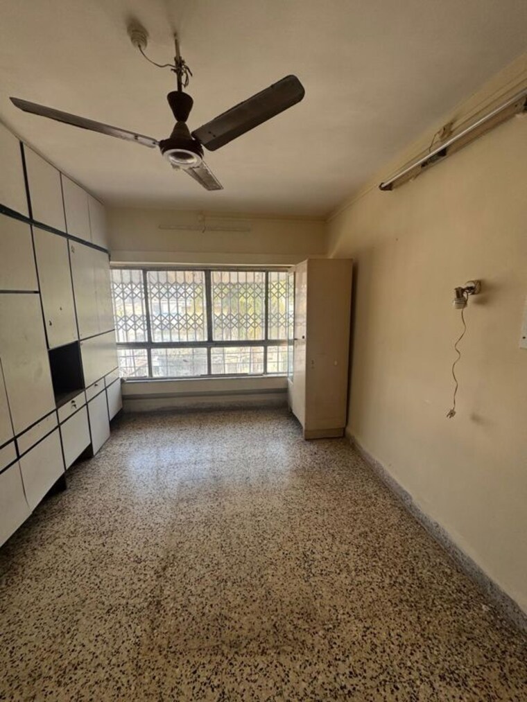 Room, mahim west 2 Bedroom 700 Sq.Ft. Apartment In Mahim West Mumbai 10416232