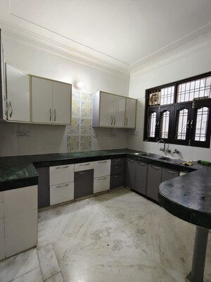 Kitchen in 2 BHK Builder Floor at Sector 31 – for Rent
